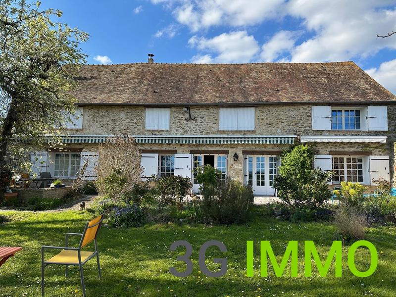Maison en pierre - 260 m² - 8 pièces