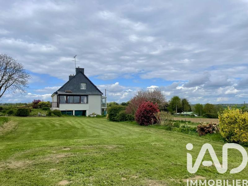 Maison - 94 m² - 6 pièces