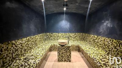 Local commercial - 136 m²