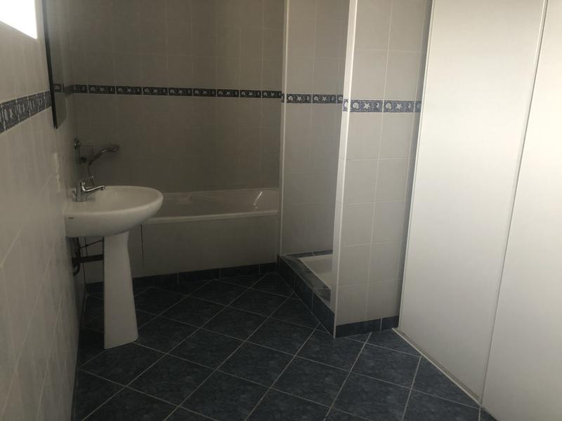 Appartement - 98 m² - 4 pièces