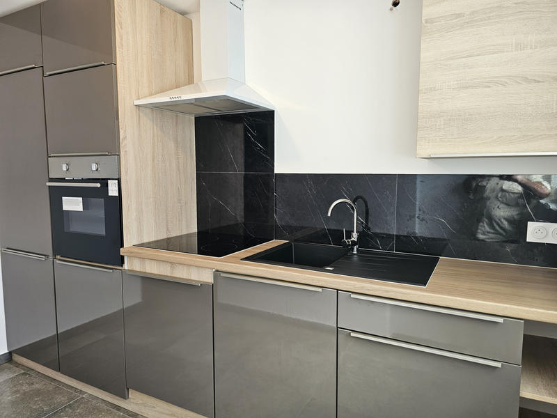 Appartement - 56 m² - 4 pièces