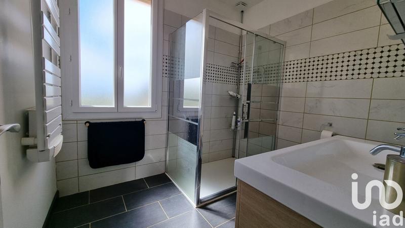 Maison - 200 m² - 6 pièces