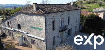 Maison - 450 m² - 10 pièces