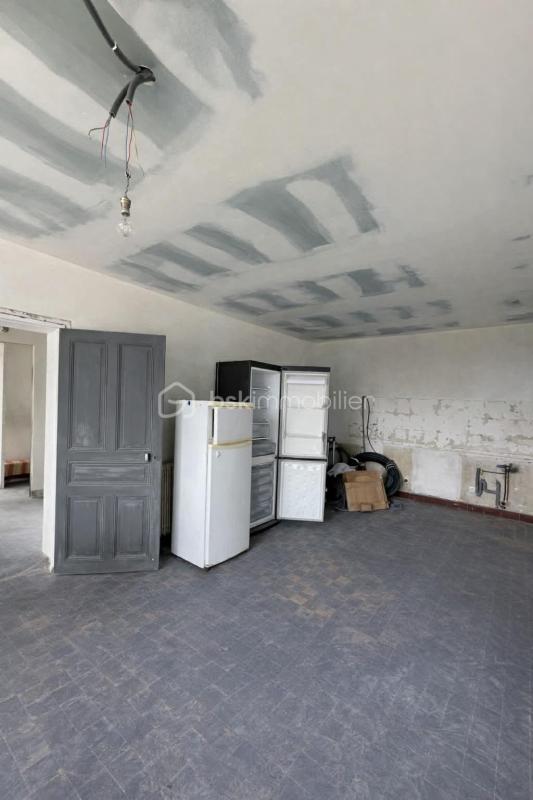 Maison - 232 m² - 7 pièces