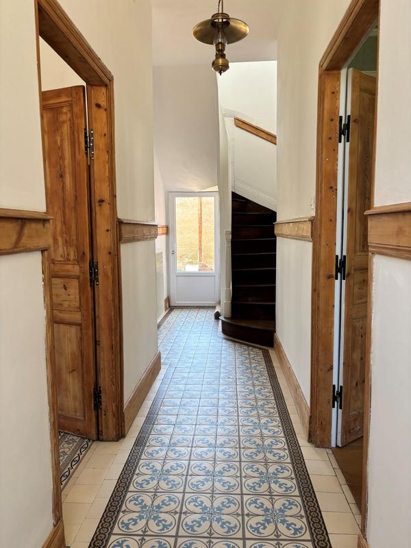 Maison ancienne - 142 m² - 8 pièces