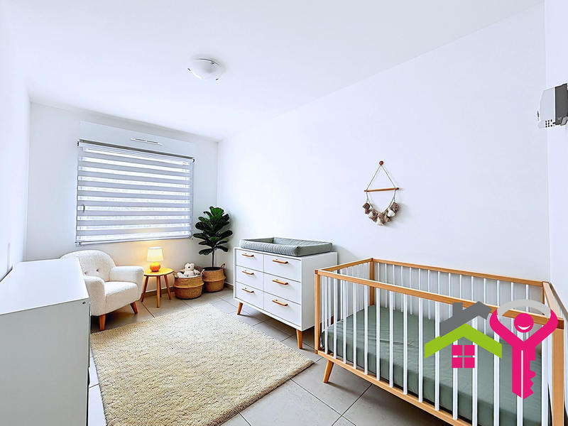 Maison - 96 m² - 4 pièces