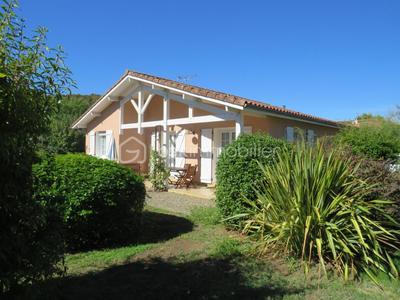 Maison - 81 m² - 3 pièces