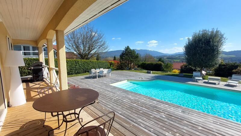 Maison contemporaine - 122 m² - 5 pièces