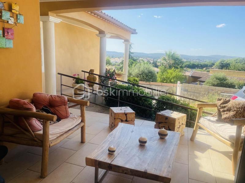 Villa - 80 m² - 2 pièces