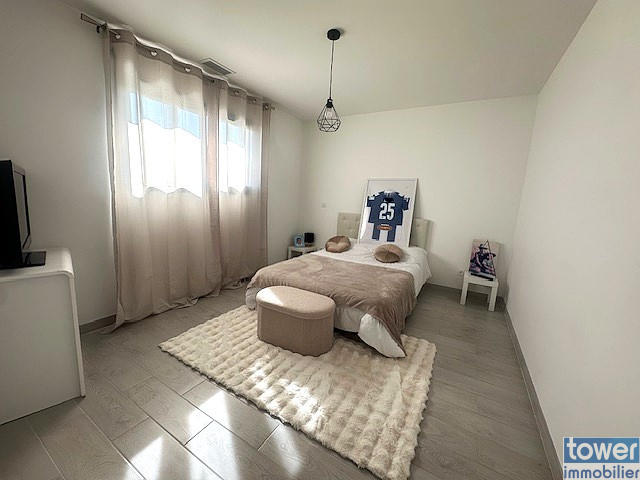 Maison - 144 m² - 5 pièces