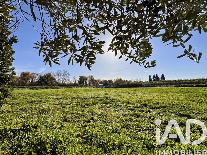 Maison - 420 m² - 10 pièces