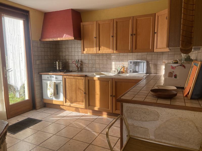 Maison traditionnelle - 95 m² - 4 pièces