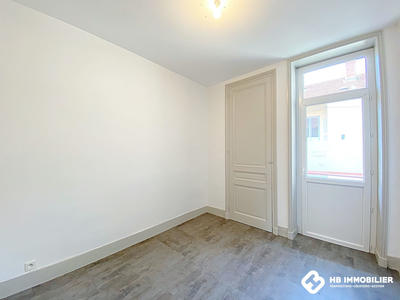 Appartement - 49 m² - 3 pièces