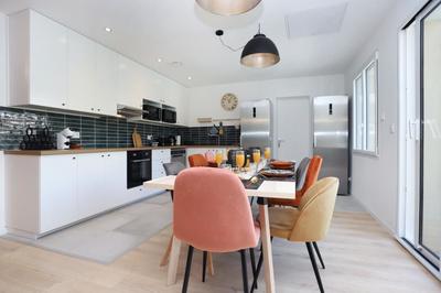 Maison - 126 m² - 8 pièces