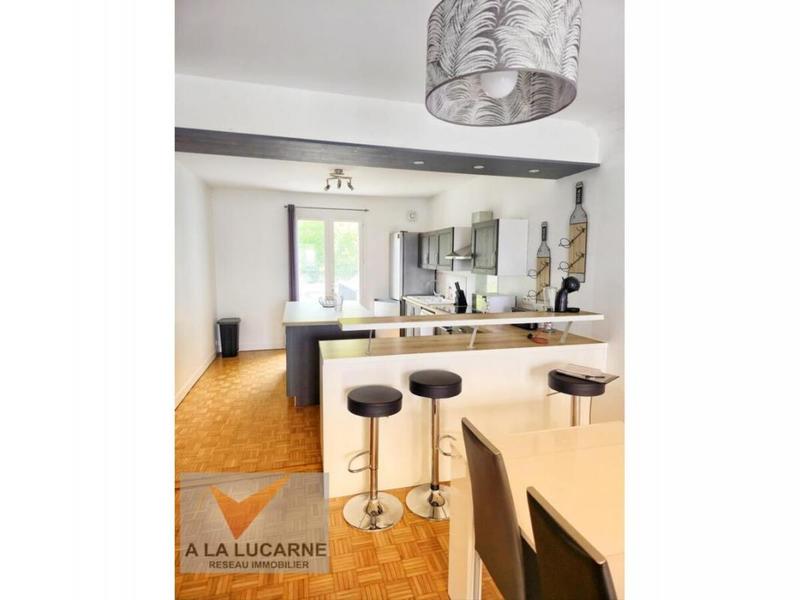 Maison - 180 m² - 10 pièces