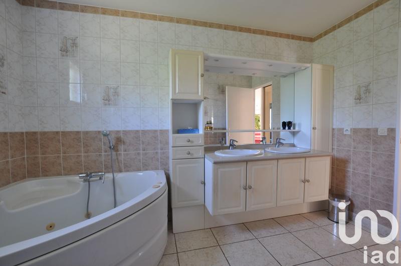 Maison - 128 m² - 5 pièces