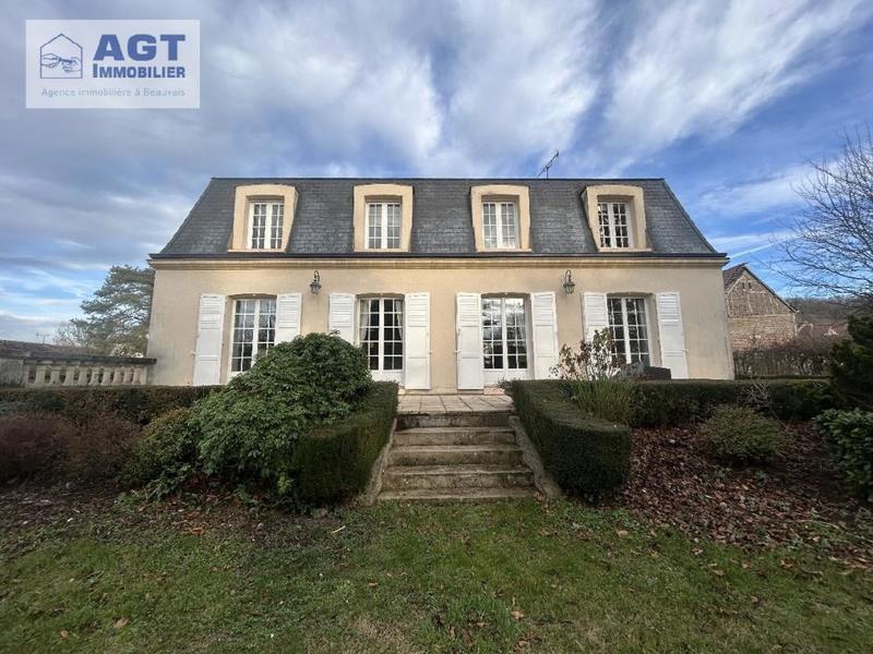 Maison - 183 m² - 9 pièces