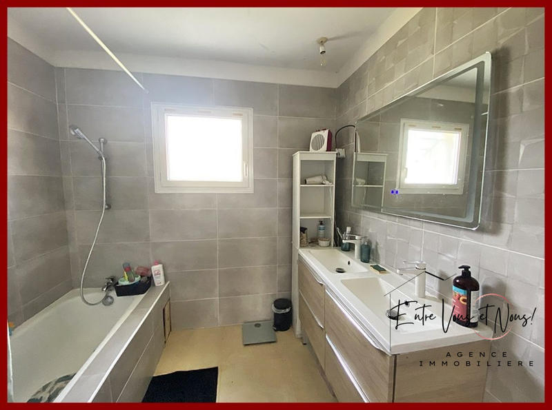 Maison contemporaine - 122 m² - 5 pièces