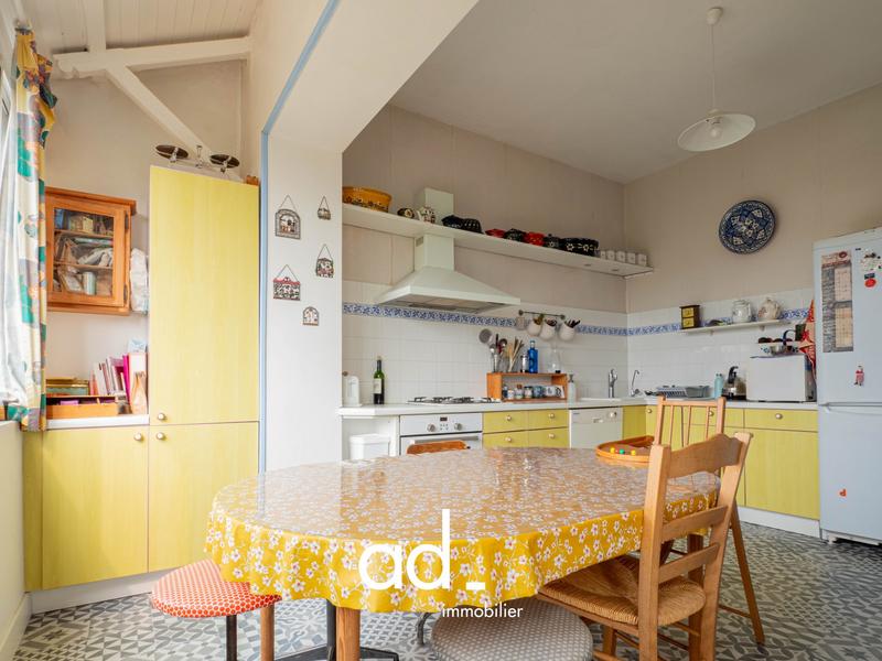 Maison ancienne - 180 m² - 8 pièces