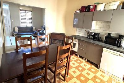 Maison - 80 m² - 4 pièces