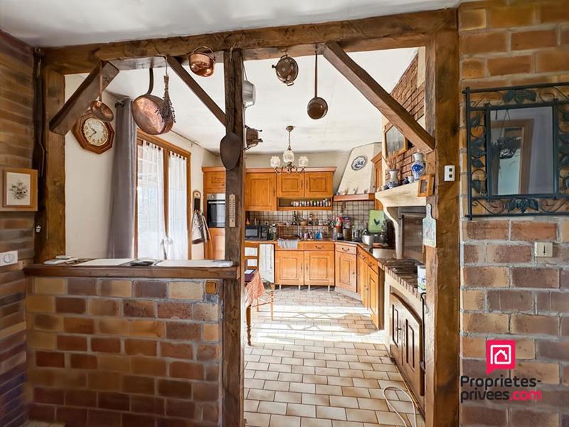 Maison - 157 m² - 9 pièces