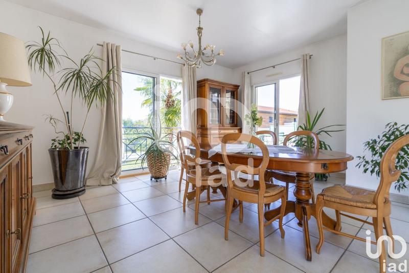 Maison - 194 m² - 6 pièces
