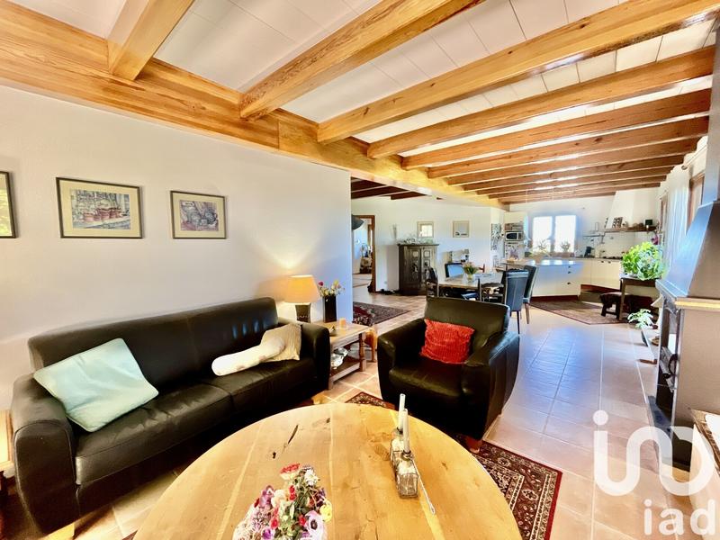 Maison - 217 m² - 4 pièces