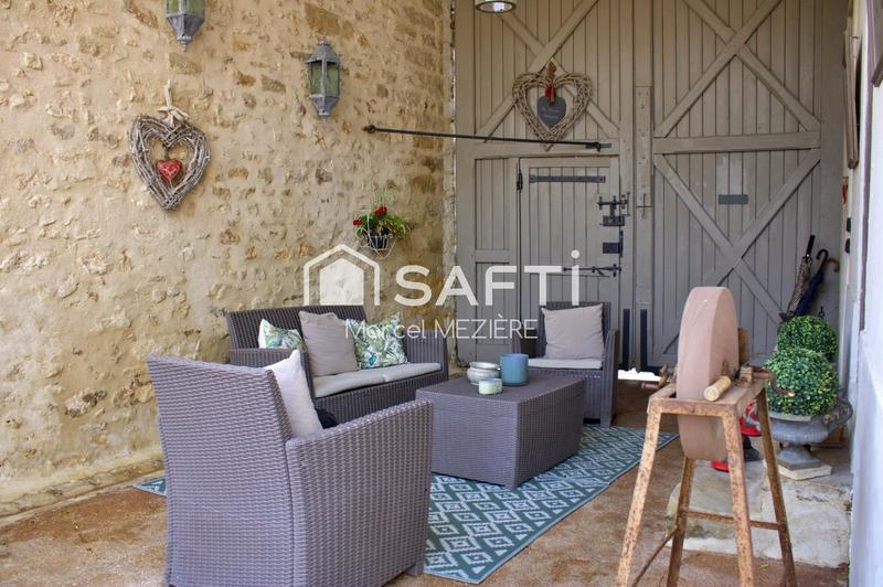 Maison - 285 m² - 8 pièces