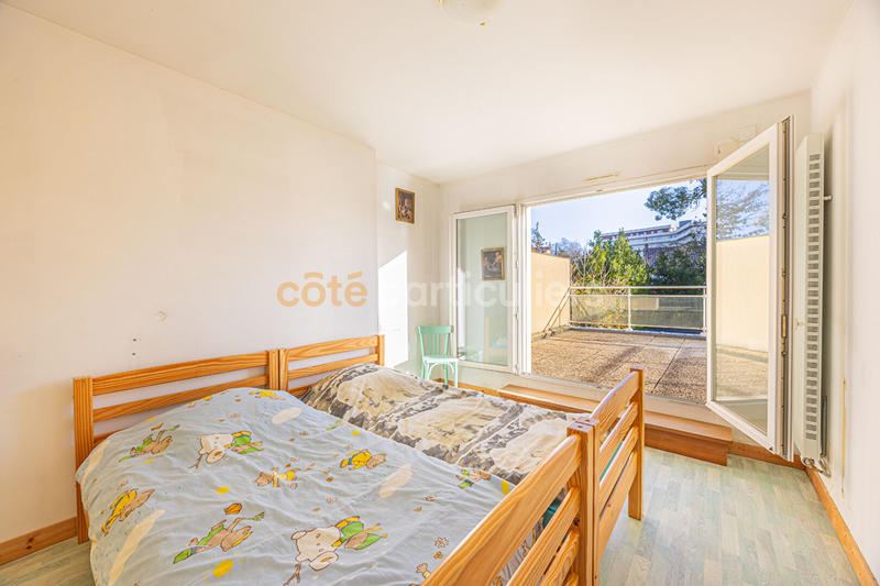 Maison - 193 m² - 9 pièces