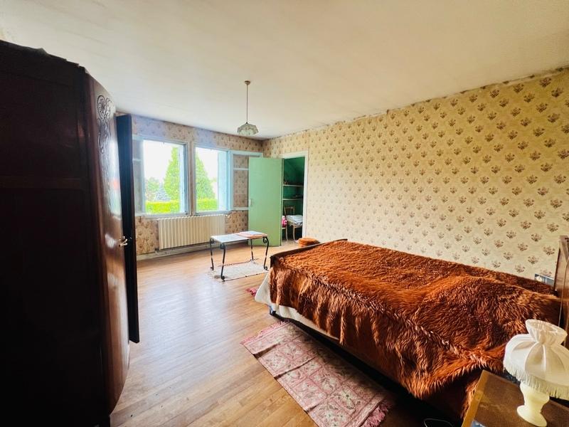 Maison - 140 m² - 5 pièces