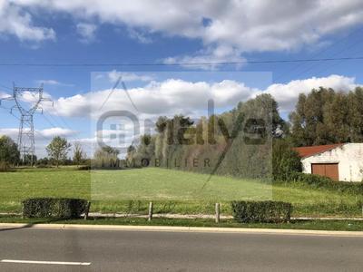 Terrain constructible - 1 000 m²