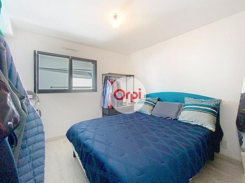 Maison - 92 m² - 5 pièces