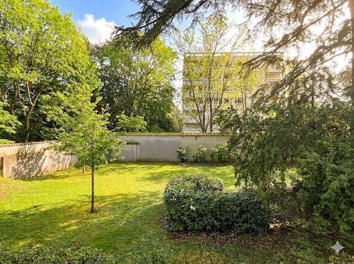 Appartement - 101 m² - 4 pièces