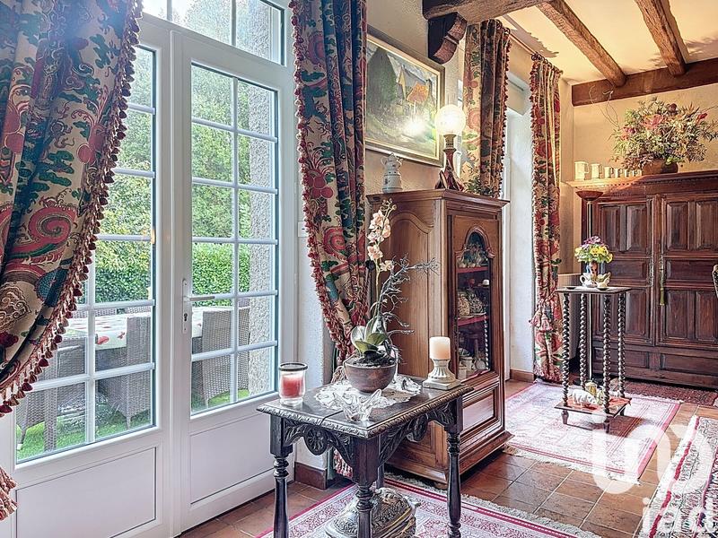 Maison - 187 m² - 6 pièces