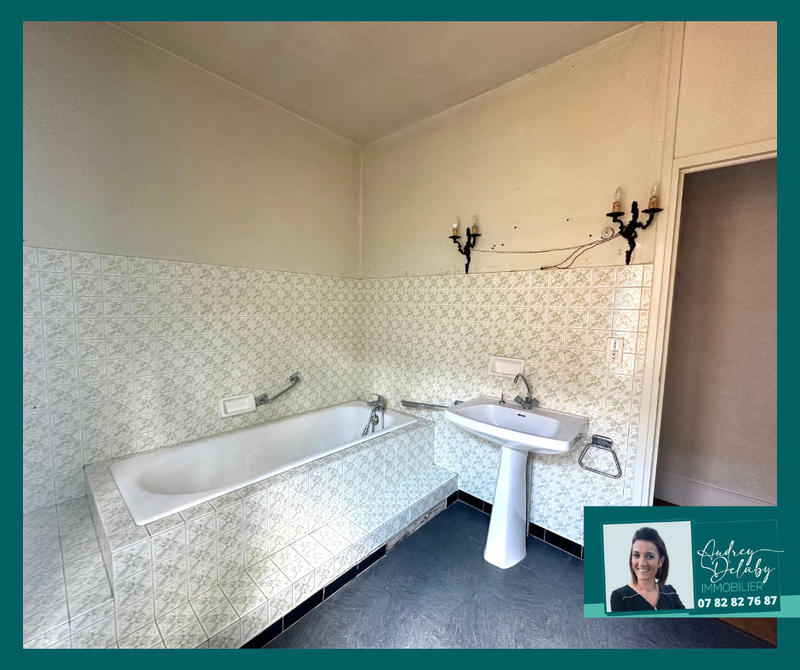 Maison - 194 m² - 7 pièces