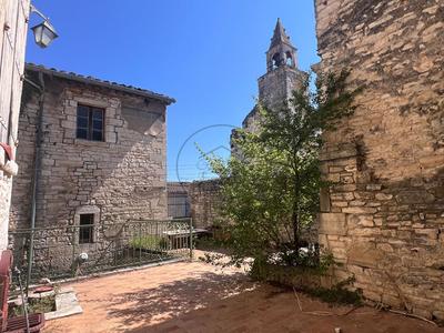 Demeure - 430 m² - 18 pièces