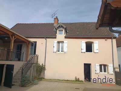 Maison - 120 m² - 7 pièces