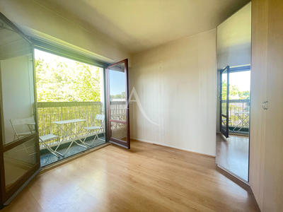 Appartement - 75 m² - 4 pièces