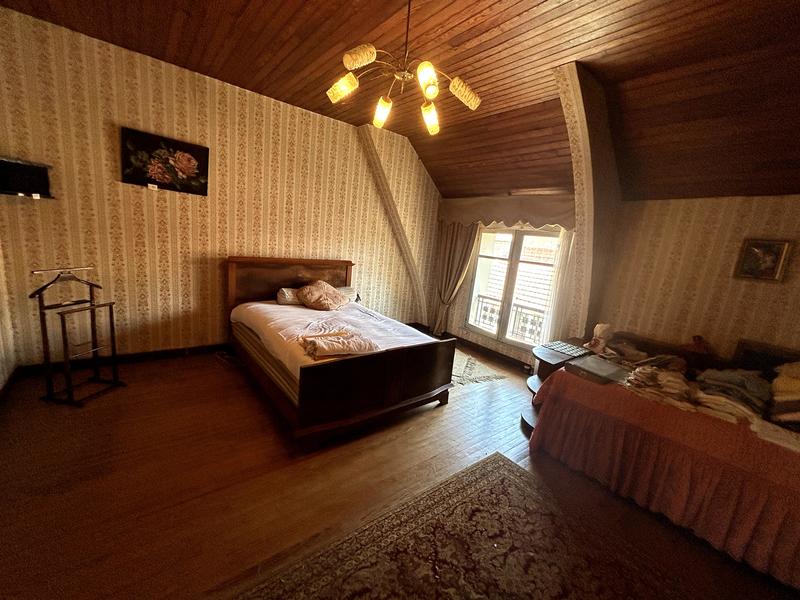 Corps de ferme - 178 m² - 6 pièces