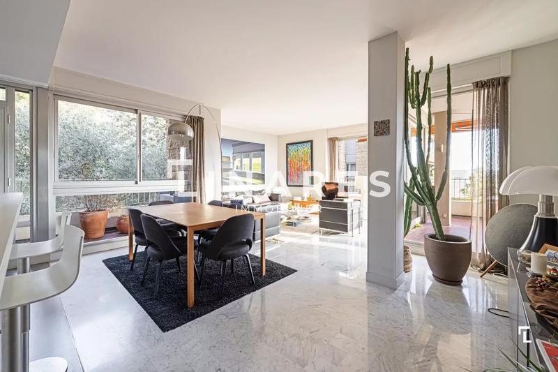 Appartement - 124 m² - 4 pièces