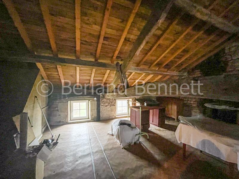 Maison de bourg - 207 m² - 8 pièces