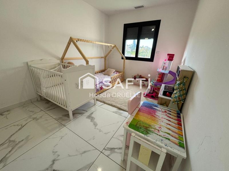 Maison - 114 m² - 4 pièces