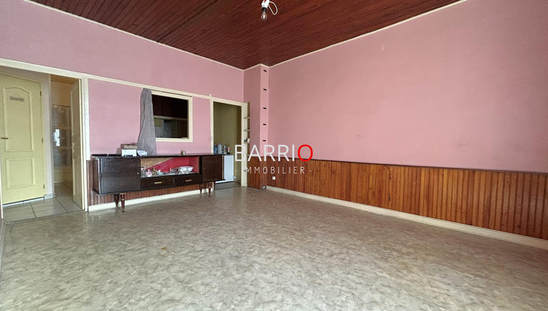 Maison traditionnelle - 255 m² - 12 pièces