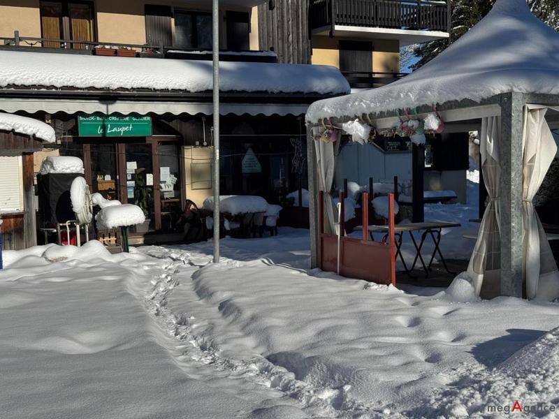 Local commercial - 77 m² - 2 pièces