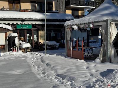 Local commercial - 77 m² - 2 pièces