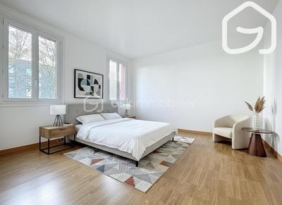 Maison de ville - 75 m² - 4 pièces