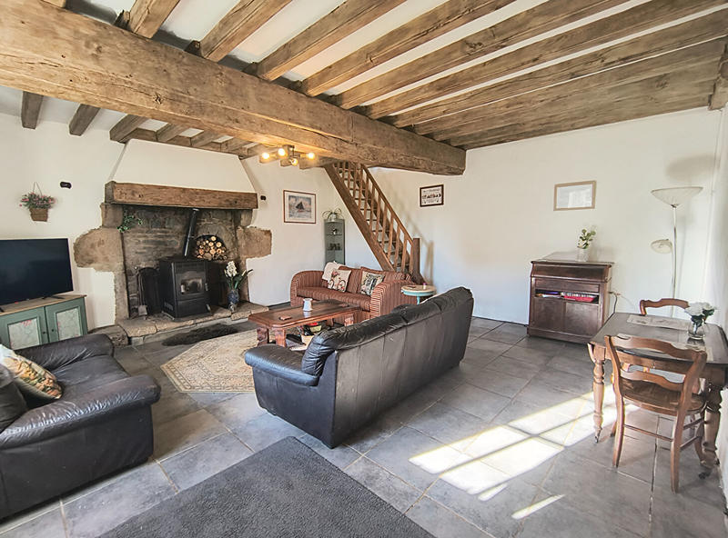 Maison - 203 m² - 8 pièces