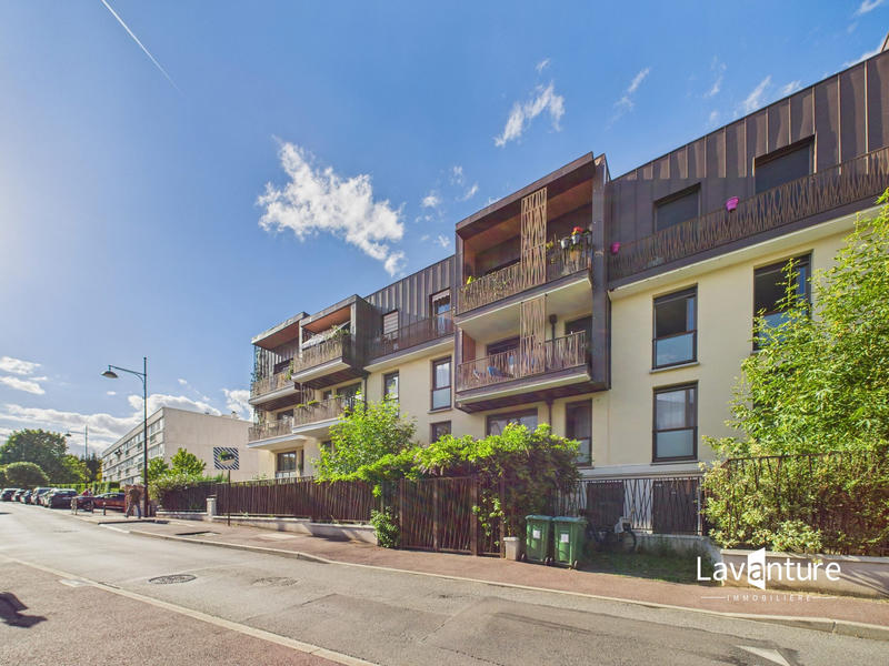 Appartement - 89 m² - 4 pièces