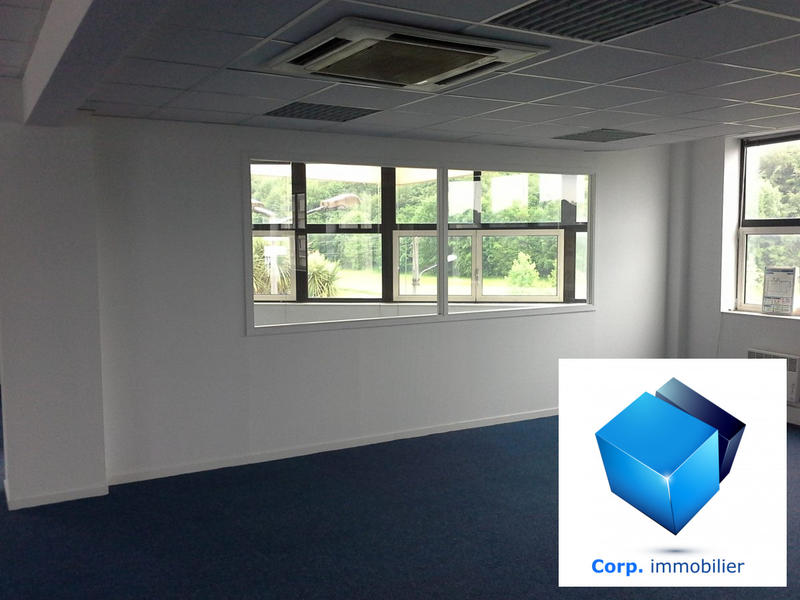 Bureau - 600 m²