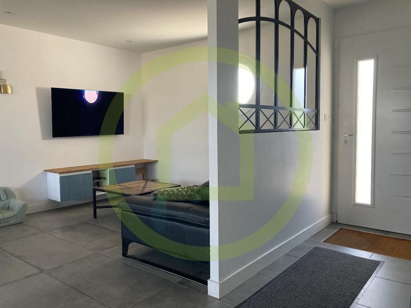 Maison - 97 m² - 4 pièces